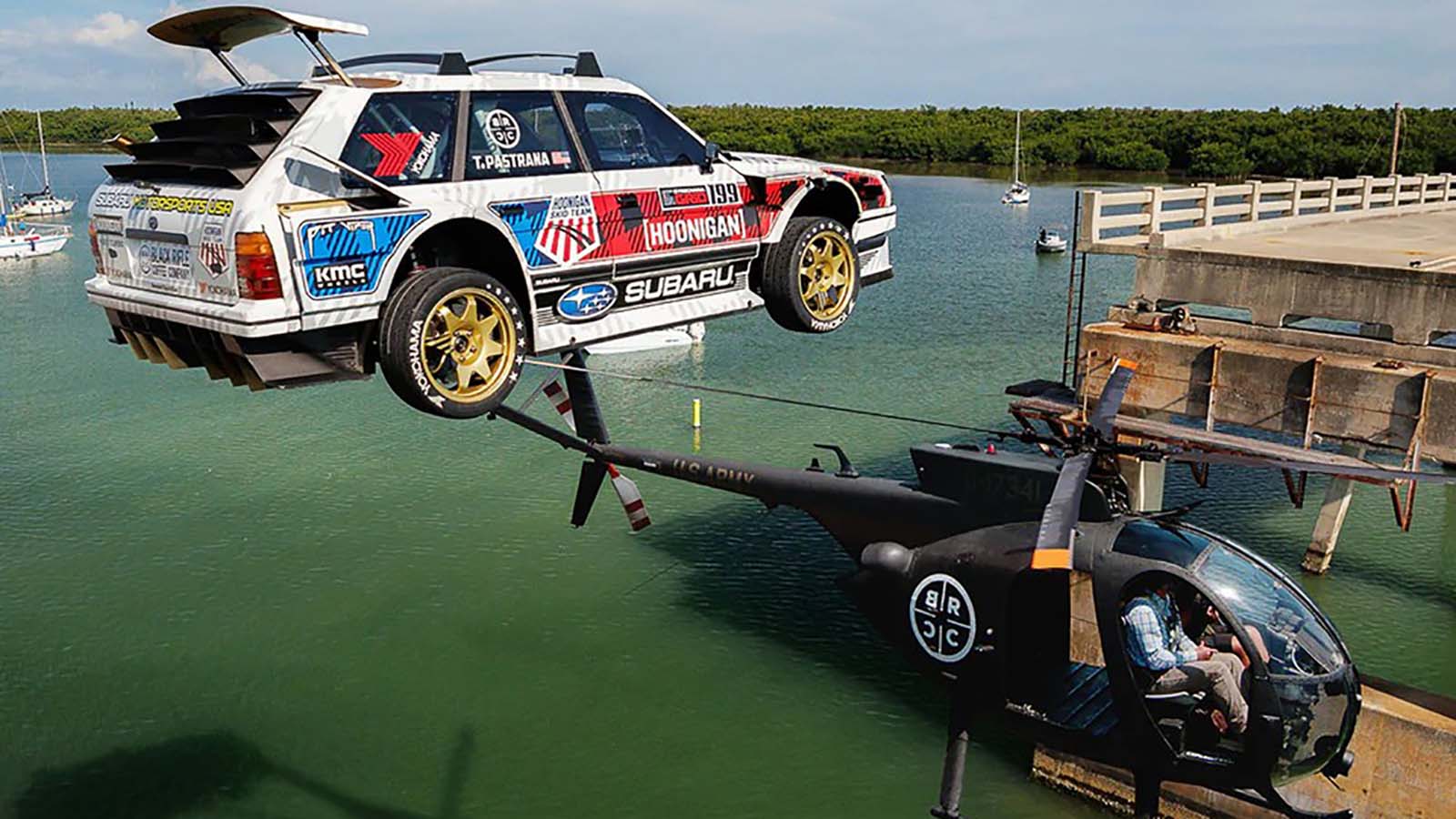 Subaru Med Hk Flyger Ver Helikopter I Gymkhana Carup Se