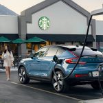 Volvo satsar på snabbladdning tillsammans med Starbucks