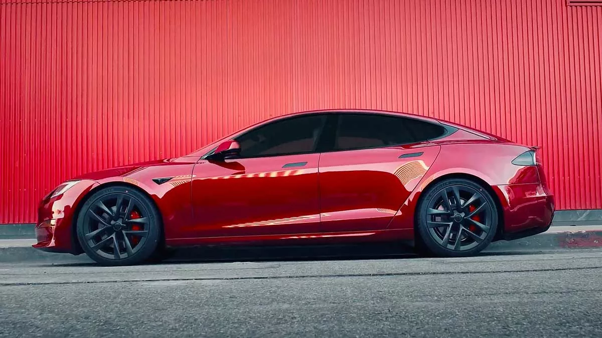 Unexpected move: Here’s Tesla’s first commercial