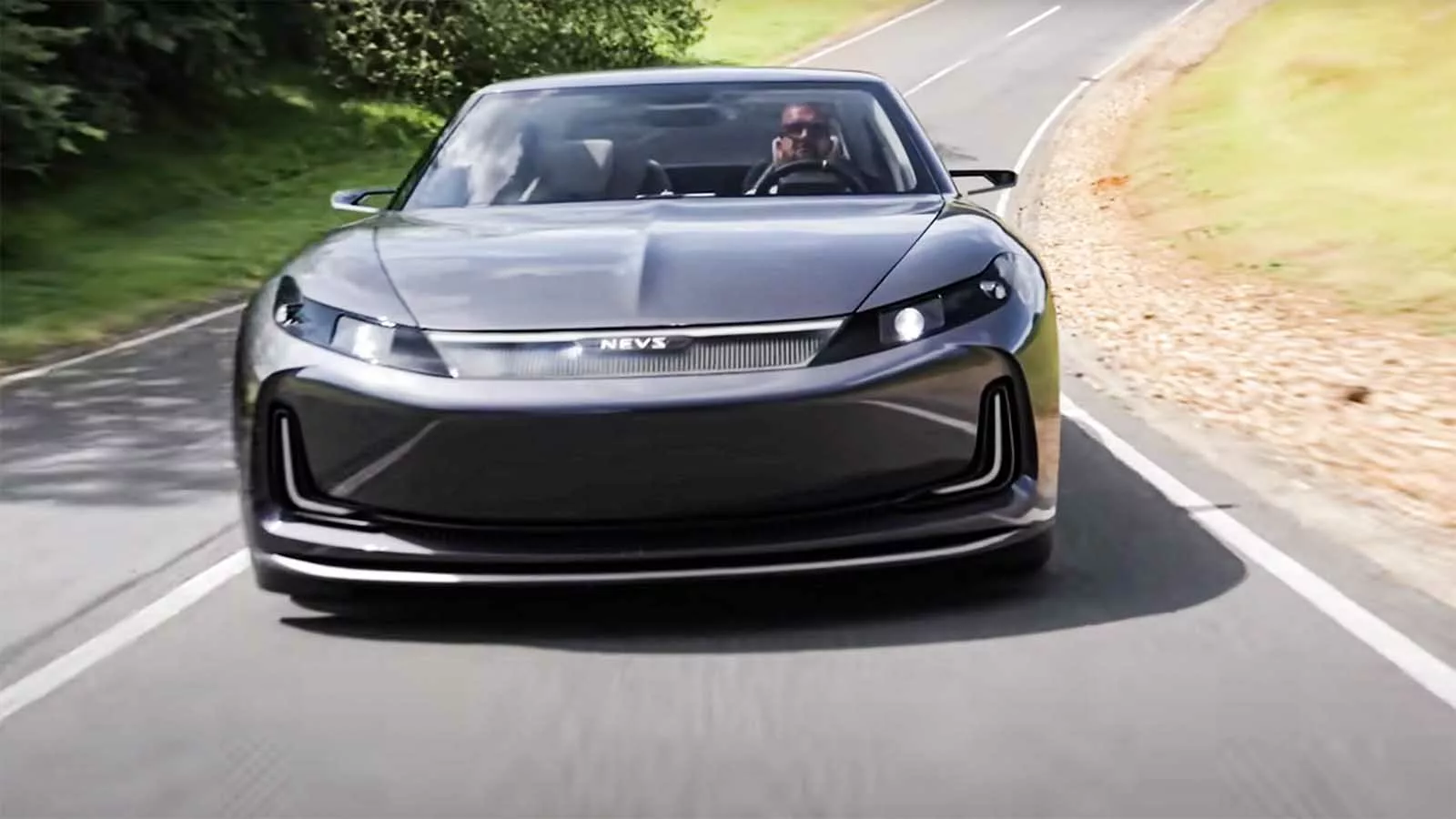 Så hyllas svenska elbilen Nevs Emily GT av Top Gear | Carup.se