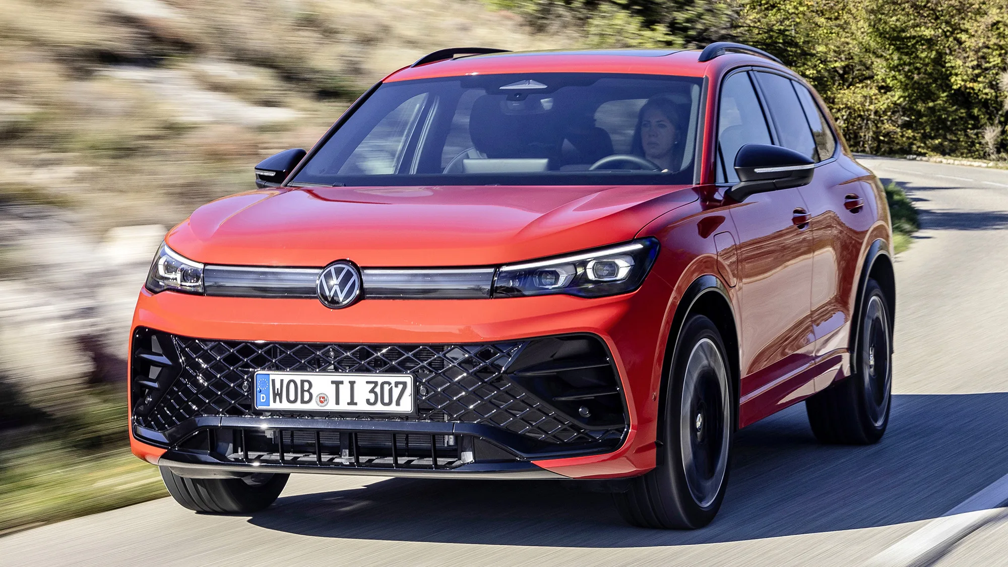 Test Nya VW Tiguan Laddhybrid Matchar Elbilar Carup se