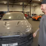 Fuktskadad Aston Martin DBX