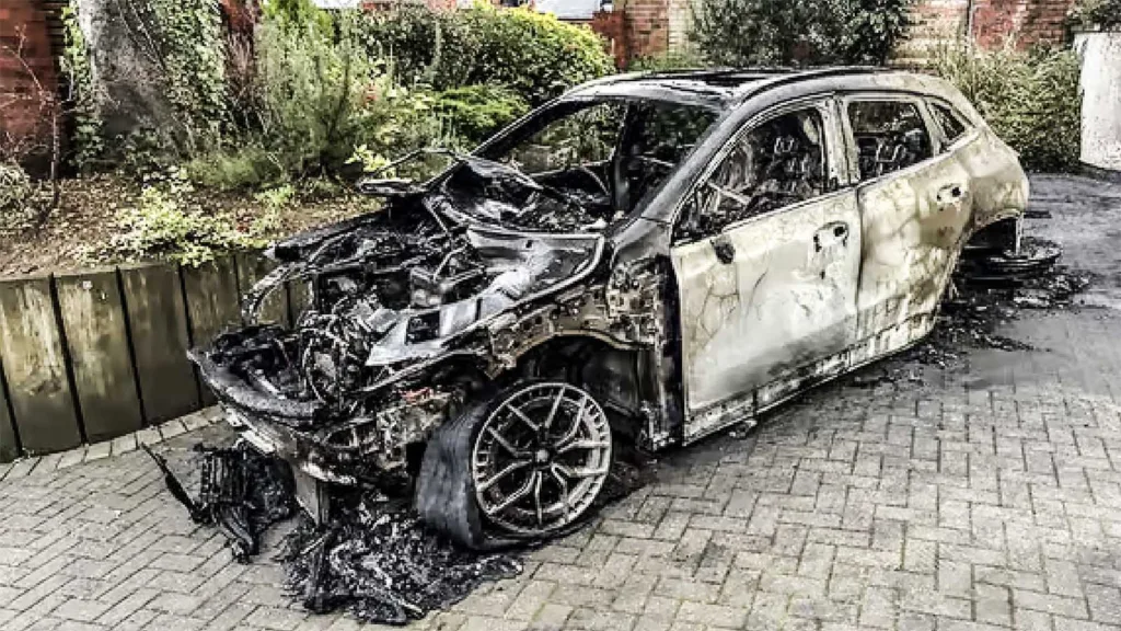 Smällen: Måste byta batterier i 1000-tals elbilar
