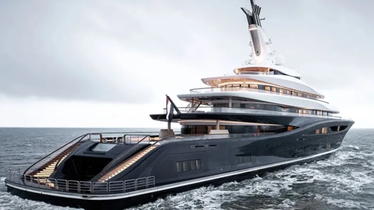 superyacht på vätgas ABB