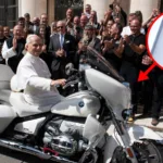 Påven BMW motorcykel