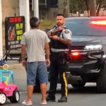 Polis leksaksbil jeep
