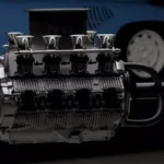 Motor 8-cylinder
