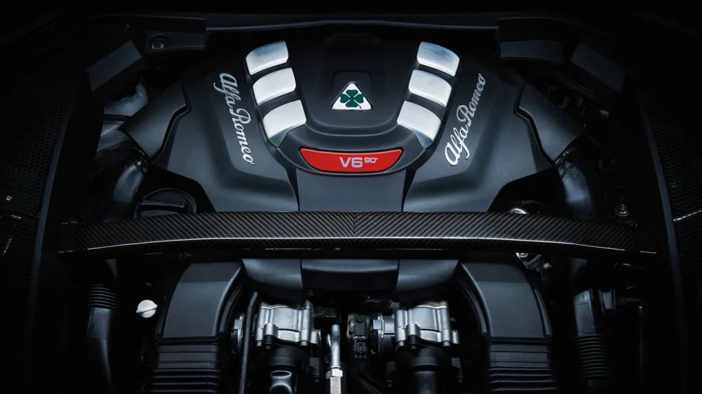 Bilmärkets vändning: Tar tillbaka hyllad V6-motor
