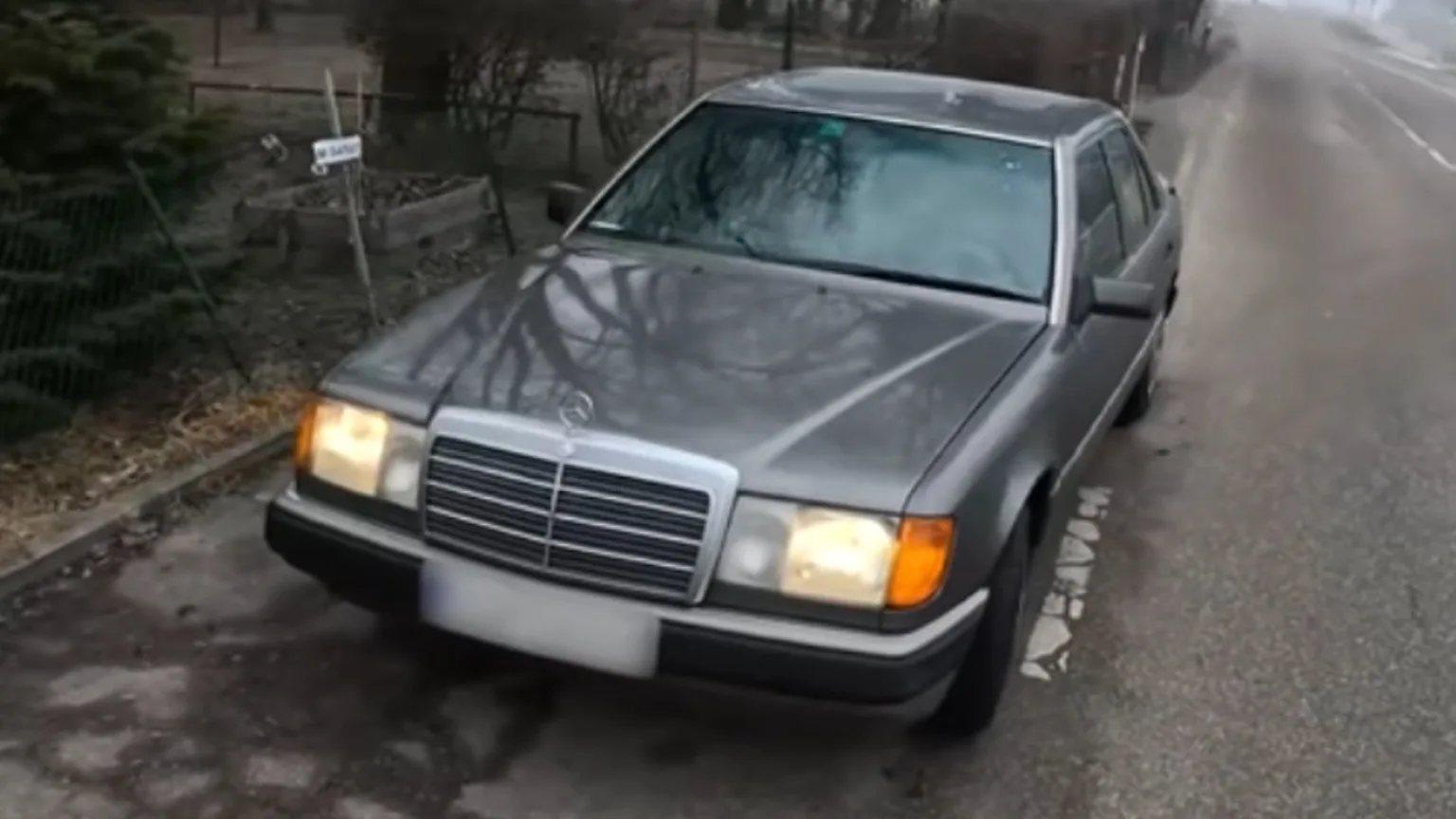 Gammal Mercedes Benz