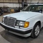 Mercedes benz 300E