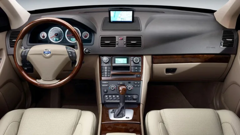 Volvo XC90 interiör