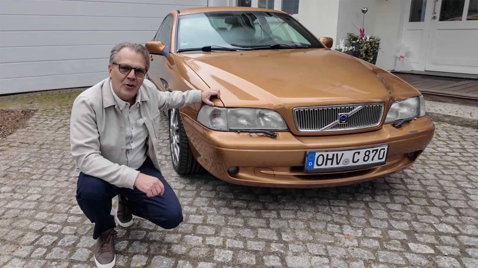 Experten väljer bort elbil igen: ”En jäkla unik bil”