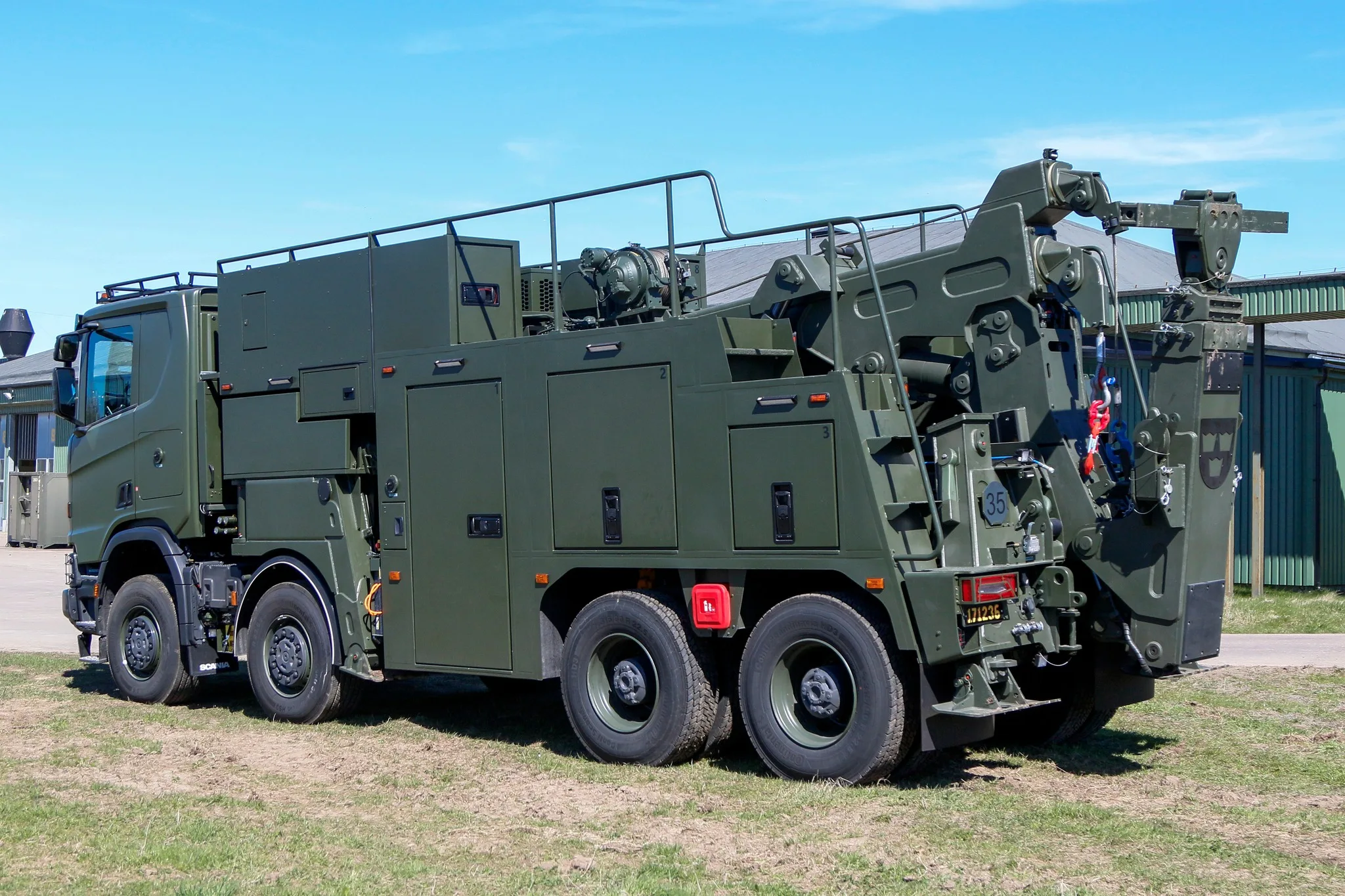 45 supertunga Scania-bärgningsbilar levereras till Försvarsmakten – väger 34 ton och klarar alla hjulfordon — image 3