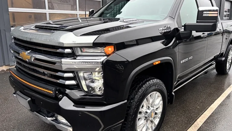 Pickup Chevrolet Silverado 2500 HD dragare