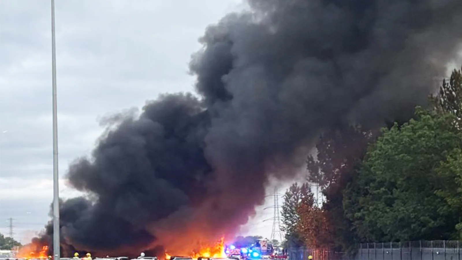 33 splitternya elbilar förstörda