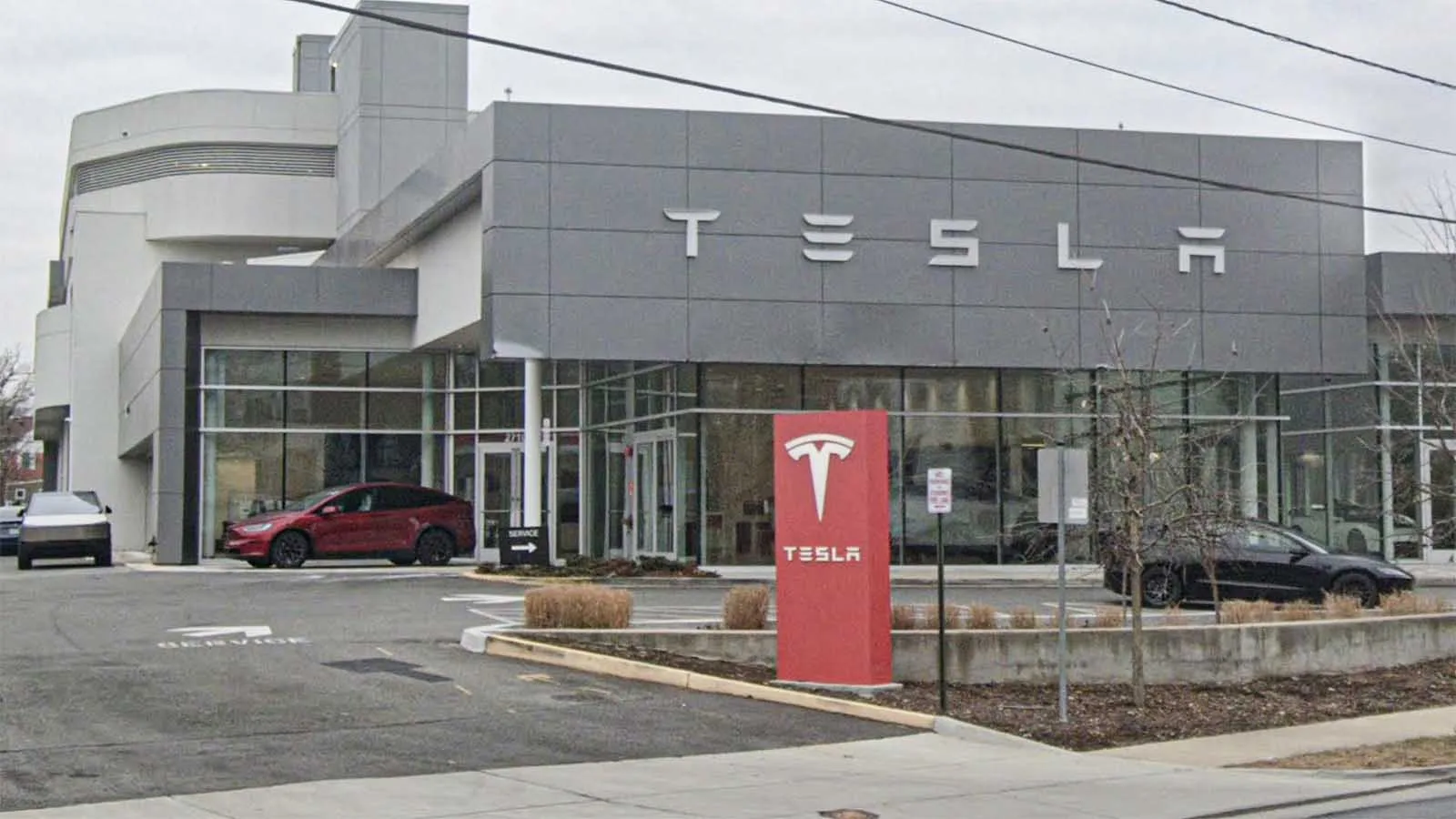 Stämmer Tesla på 100 miljoner efter provkörning