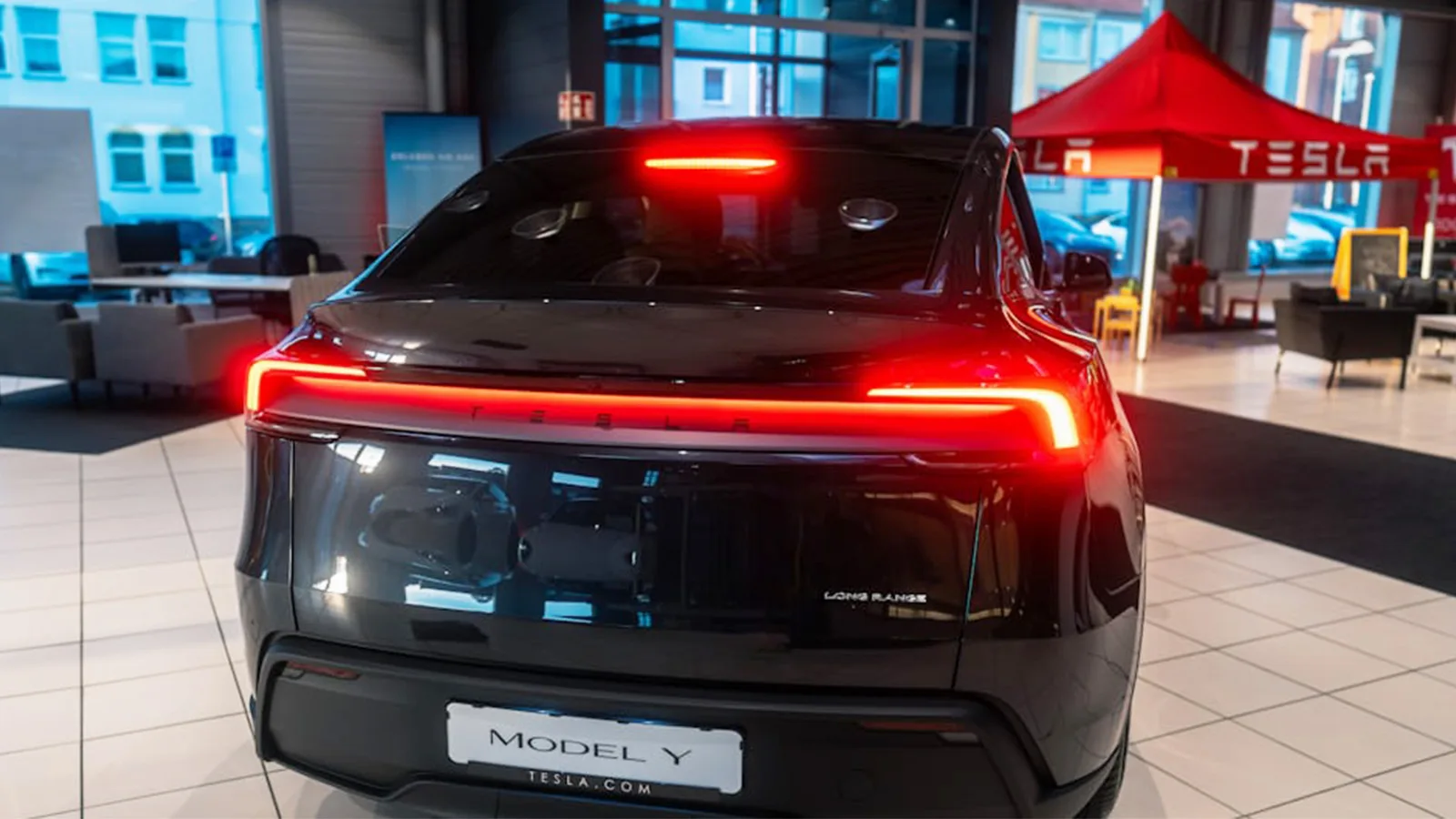 Model 3 och Model Y kan nu ge huset reservkraft vid strömavbrott – men svenska ägare får vänta